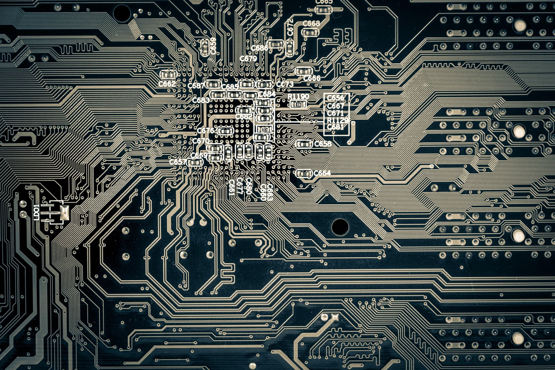 Raetek Consulting section background
